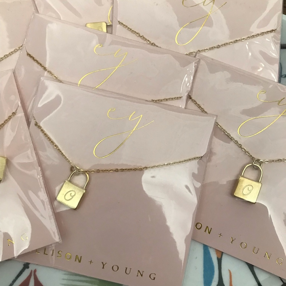 Scripted notes Initial Lock Necklace - Picture 6 of 7